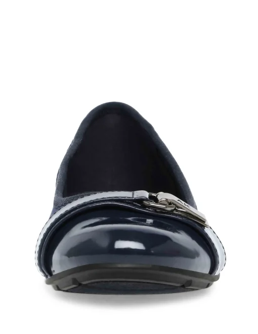 Flash Sale Anne Klein Able Flat