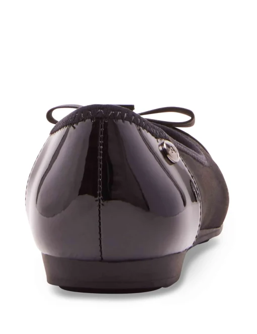 Discount Anne Klein Alive Flat Black Fabric