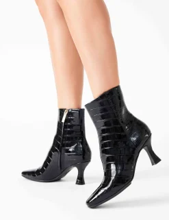 Sale Anne Klein Pablo Bootie