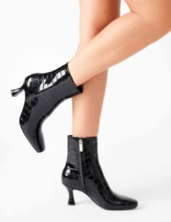 Sale Anne Klein Pablo Bootie
