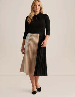 Discount Anne Klein Pull On Color Blocked Pleated Skirt Ann Blk/Lt/Ann Wht