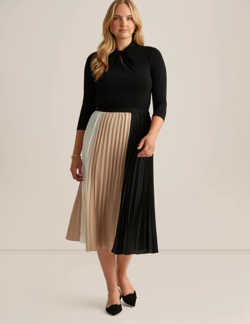 Discount Anne Klein Pull On Color Blocked Pleated Skirt Ann Blk/Lt/Ann Wht