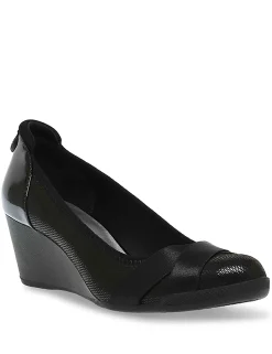 Store Anne Klein Timeout Wedge