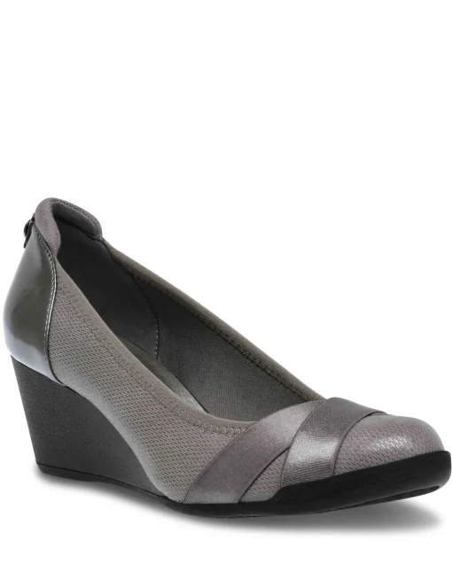 Store Anne Klein Timeout Wedge